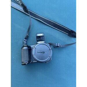 Nikon Coolpix L100 Digital Camera - Parts Repairs!